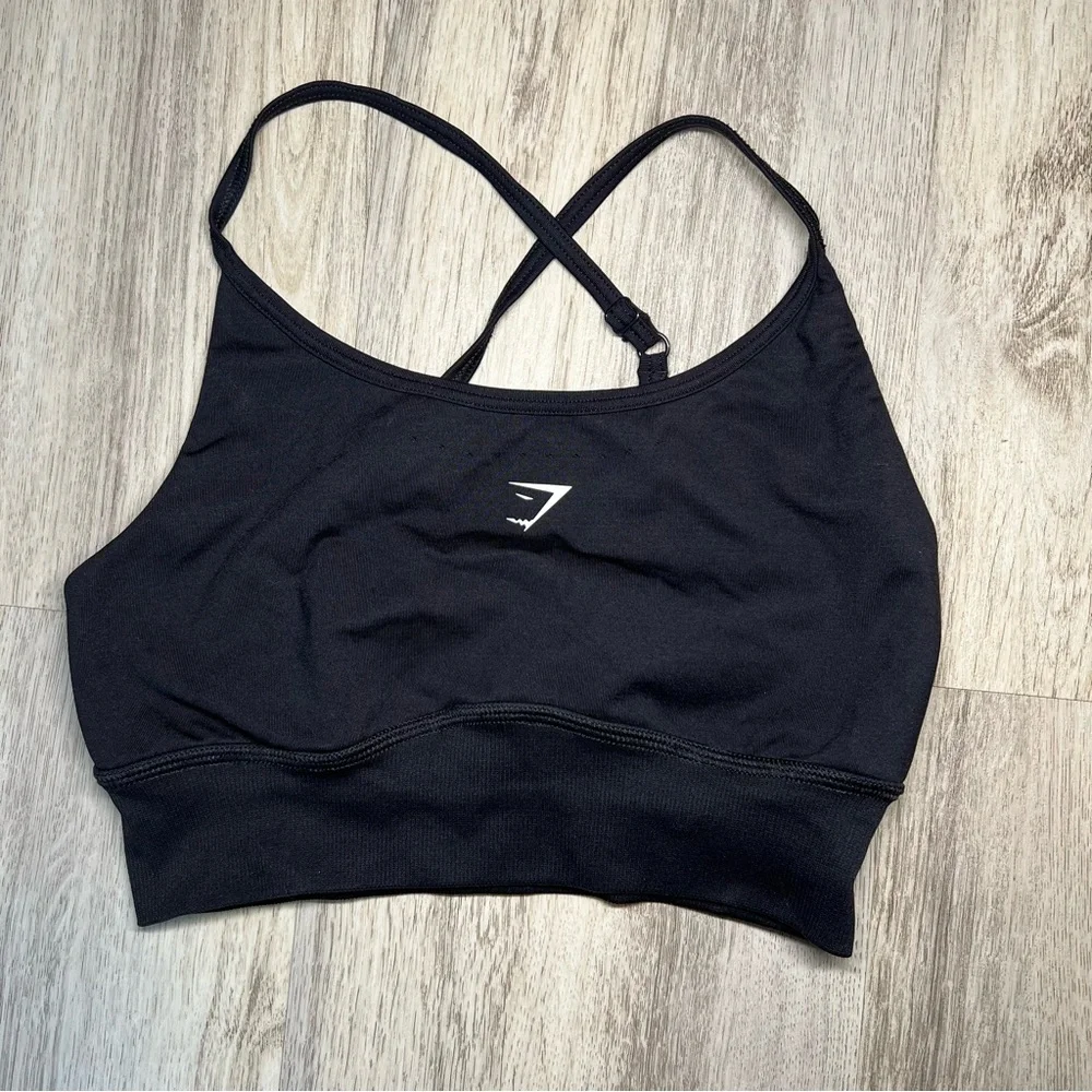 Black Gymshark Women's Sports Bra Size Medium